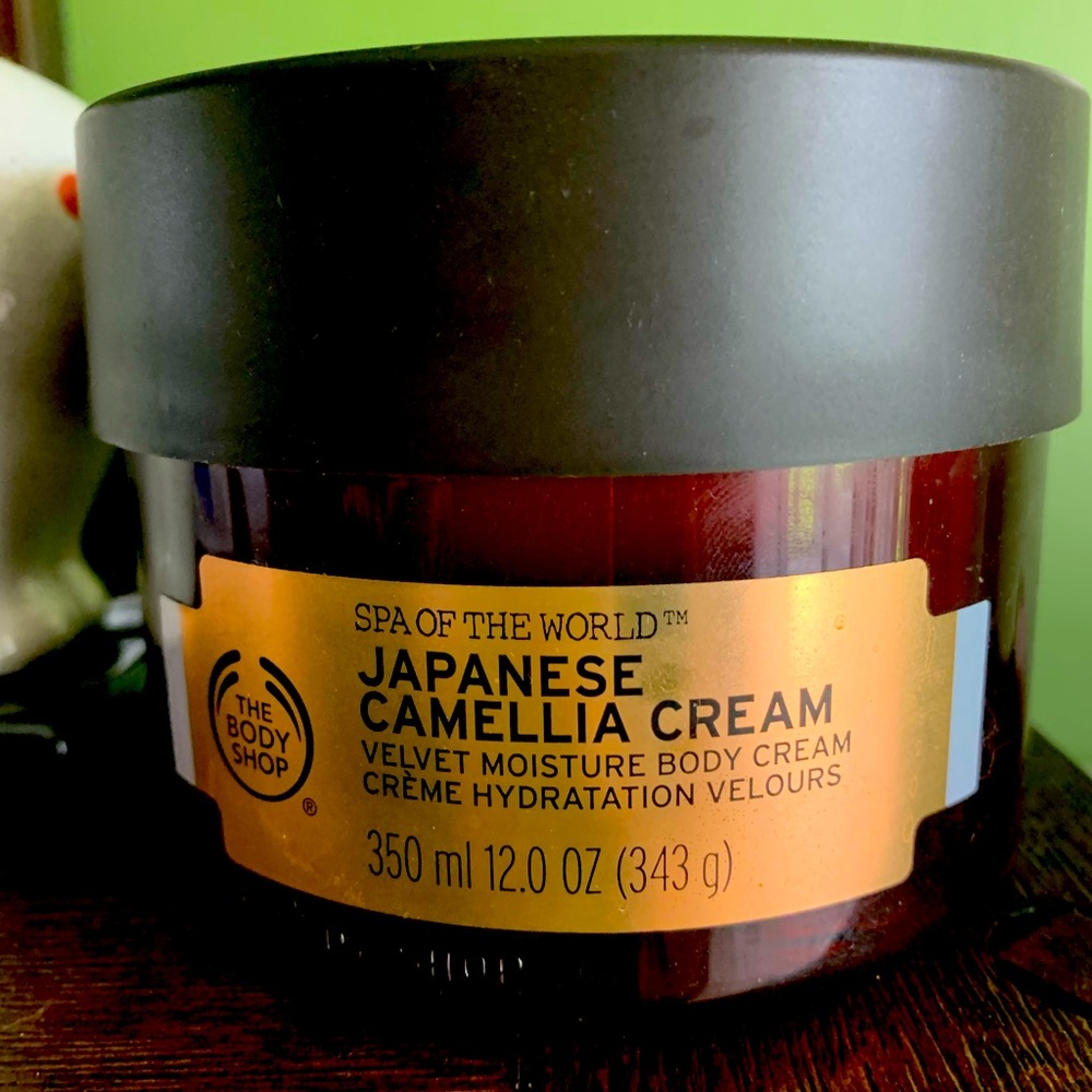 The Body Shop Spa of the World Japanese Camellia Cream Velvet Moisture Cream